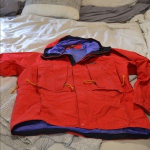 ✨VINTAGE✨Patagonia Men Snow / waterproof Jacket